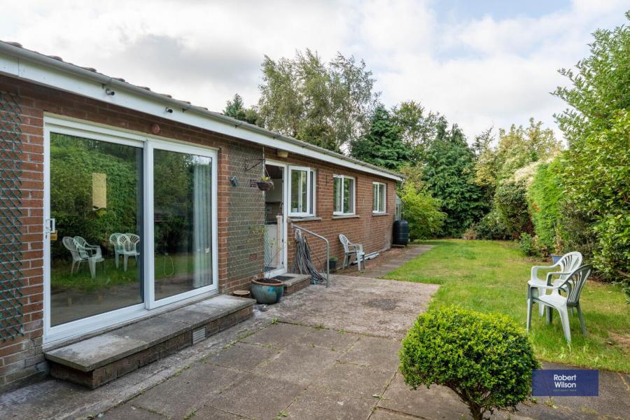 9 Massereene Gardens