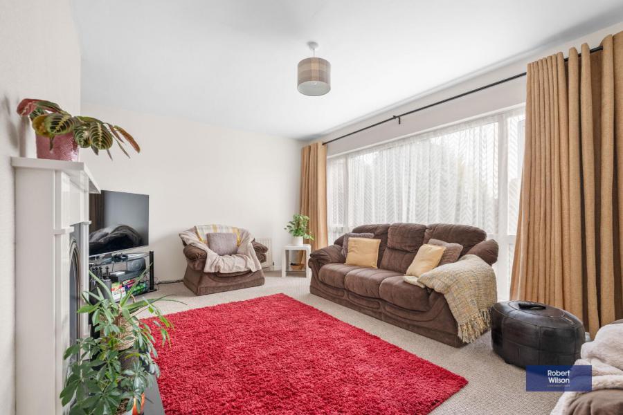 9 Massereene Gardens