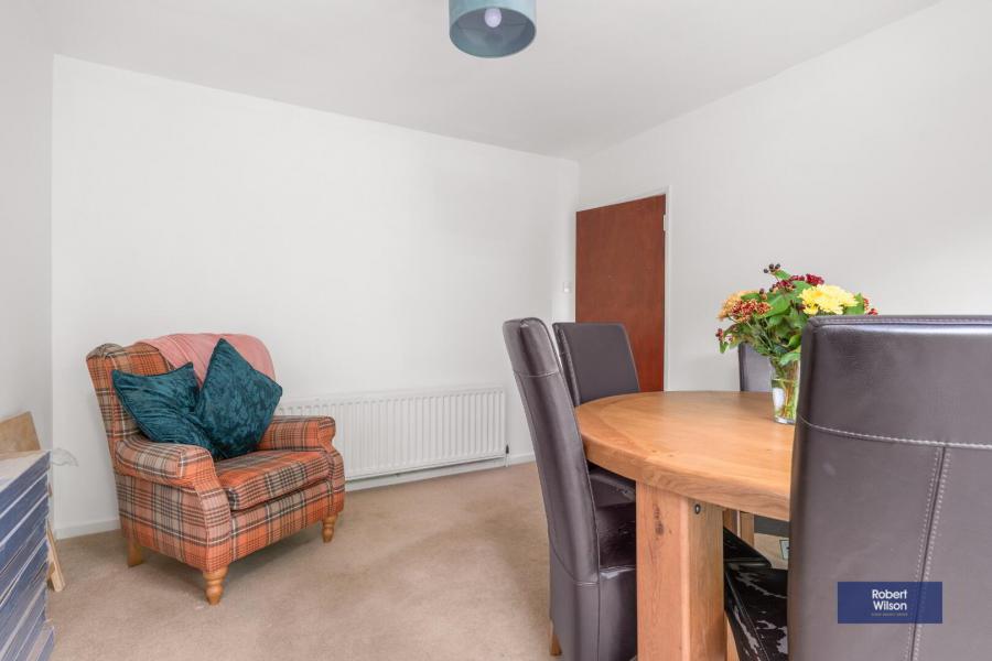 9 Massereene Gardens