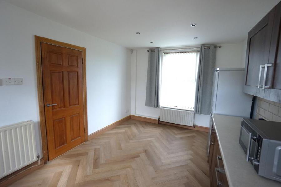 23 Halfpenny Gate Road