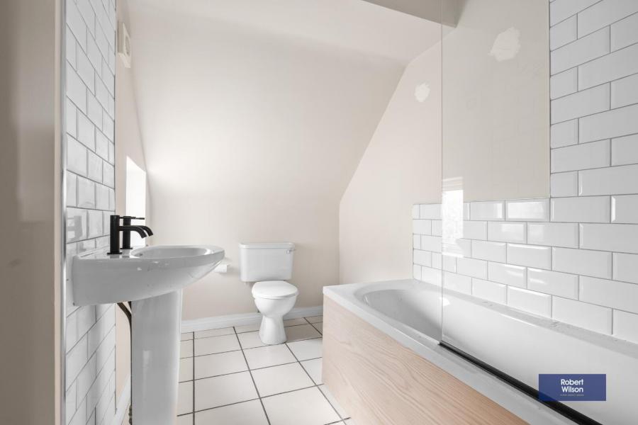 3 Broadwater Cottages