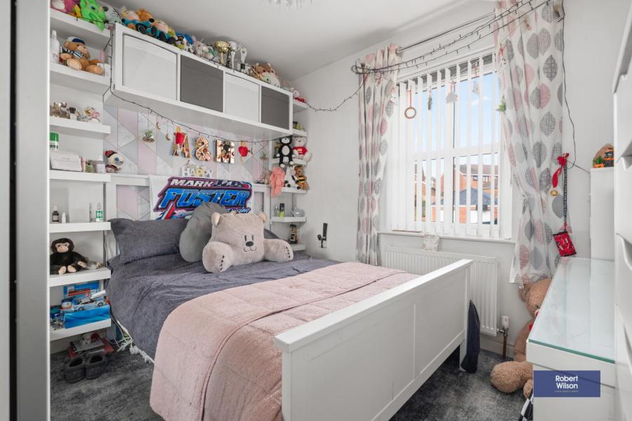 9A Penworth Green