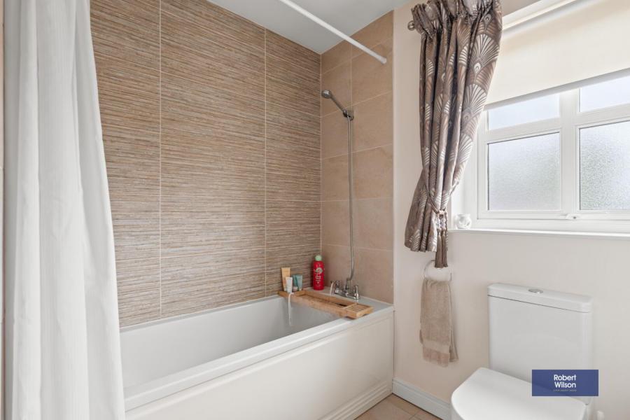 9A Penworth Green
