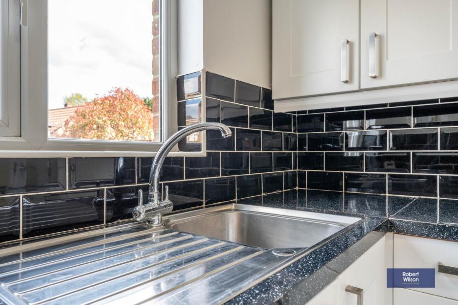 27 Killeaton Gardens