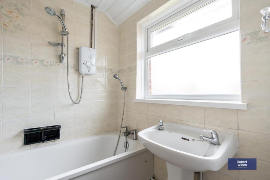 27 Killeaton Gardens