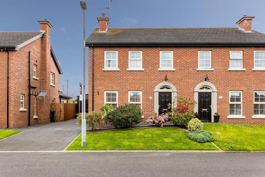 89 Ballynadrone Meadows