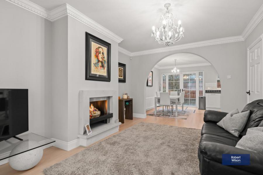 10 Rawdon Court Mews