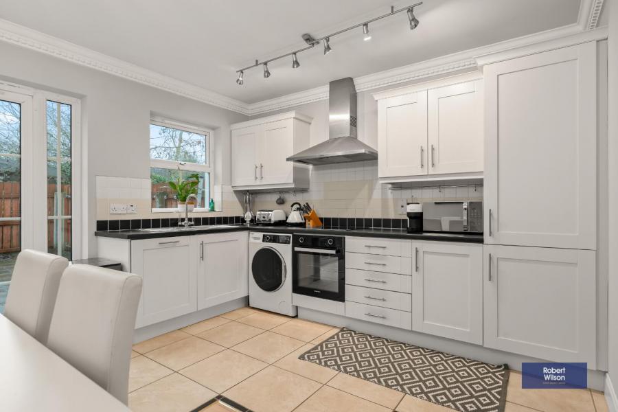 10 Rawdon Court Mews