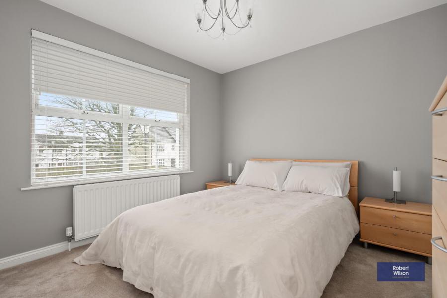 10 Rawdon Court Mews