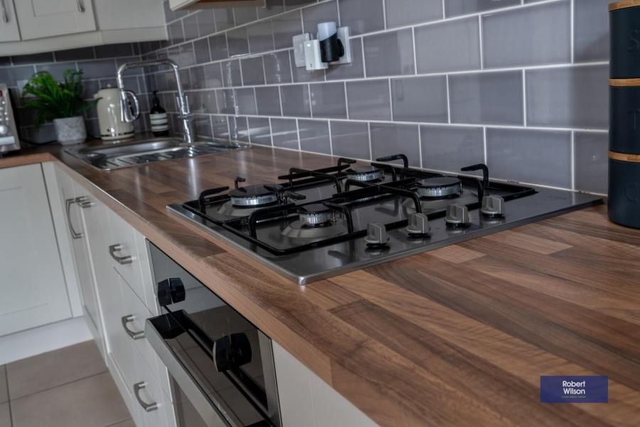 20 Magherahinch Avenue