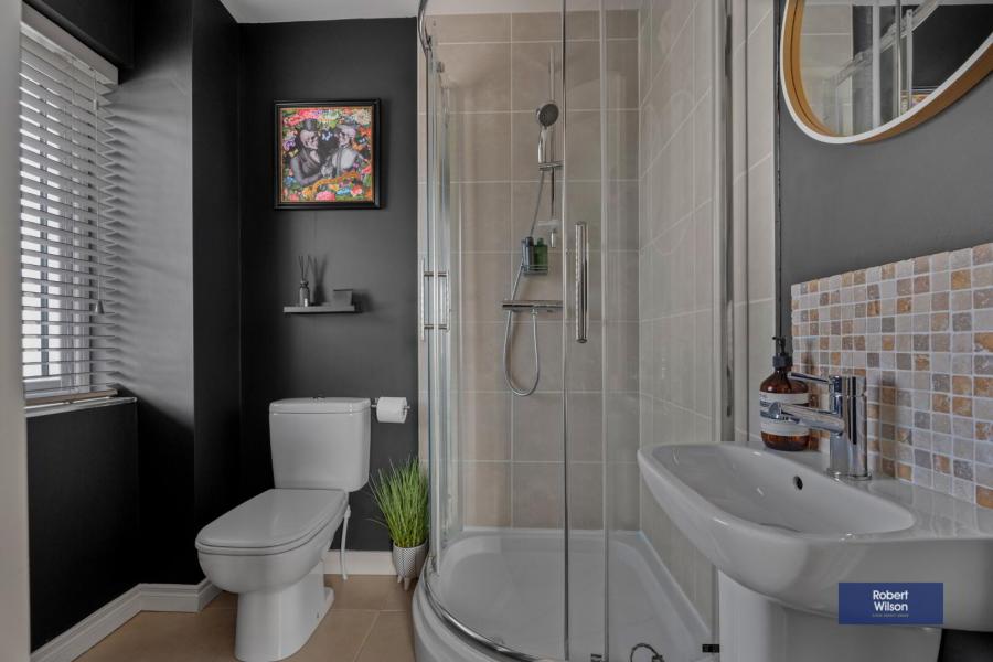 20 Magherahinch Avenue