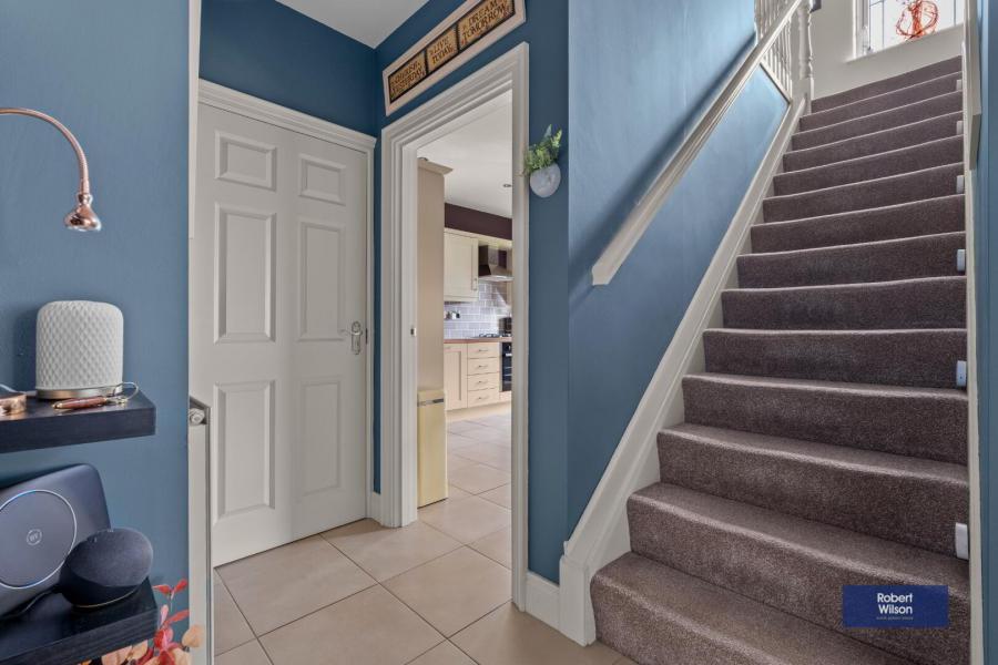 20 Magherahinch Avenue