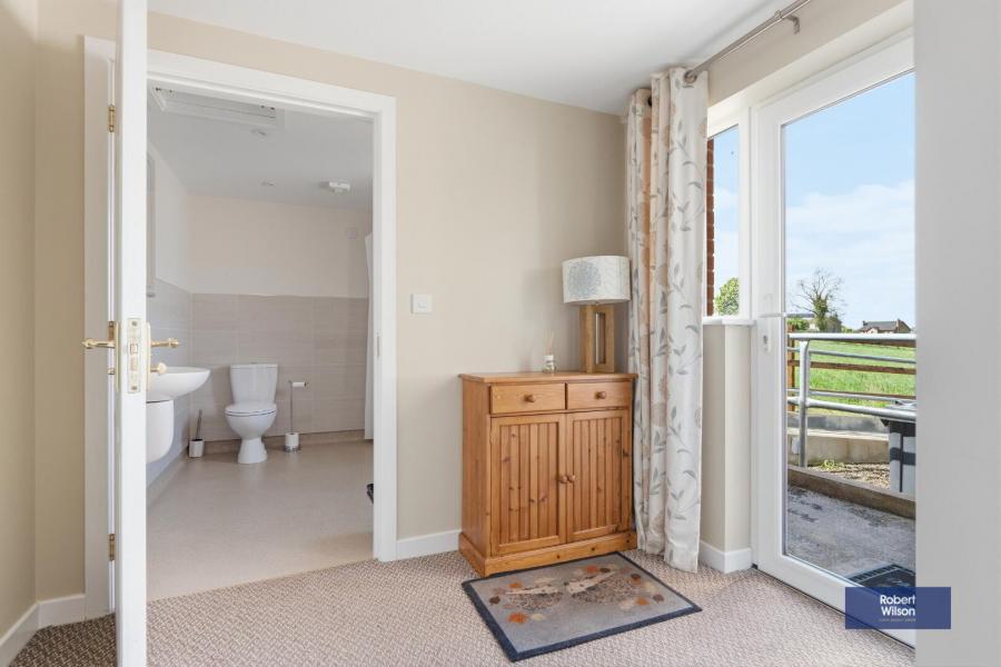 15 Jubilee Heights