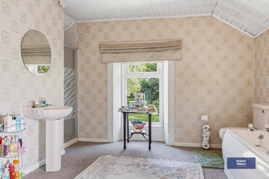 15 Scolban Road