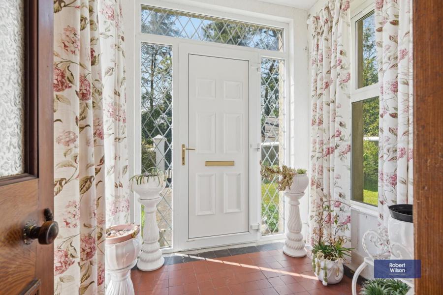 15 Scolban Road