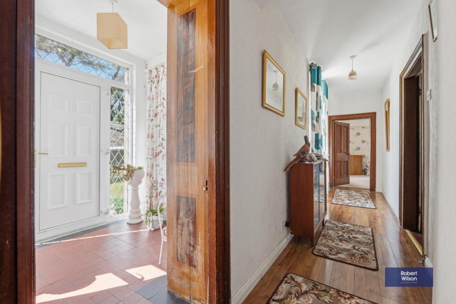 15 Scolban Road