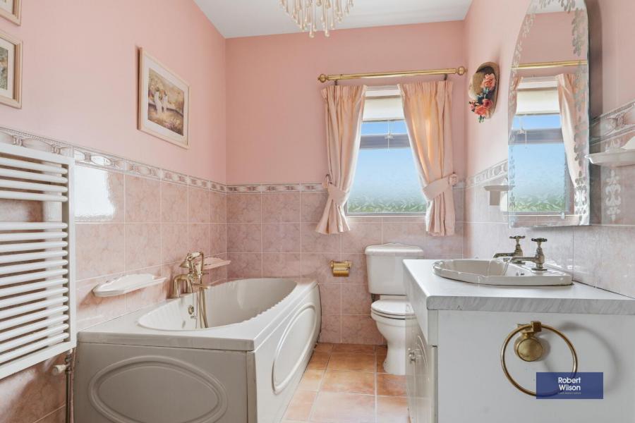 Grace Hall Manor, 63 Cottage Road