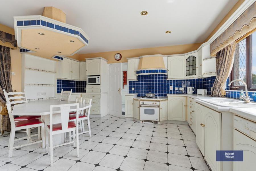 Grace Hall Manor, 63 Cottage Road