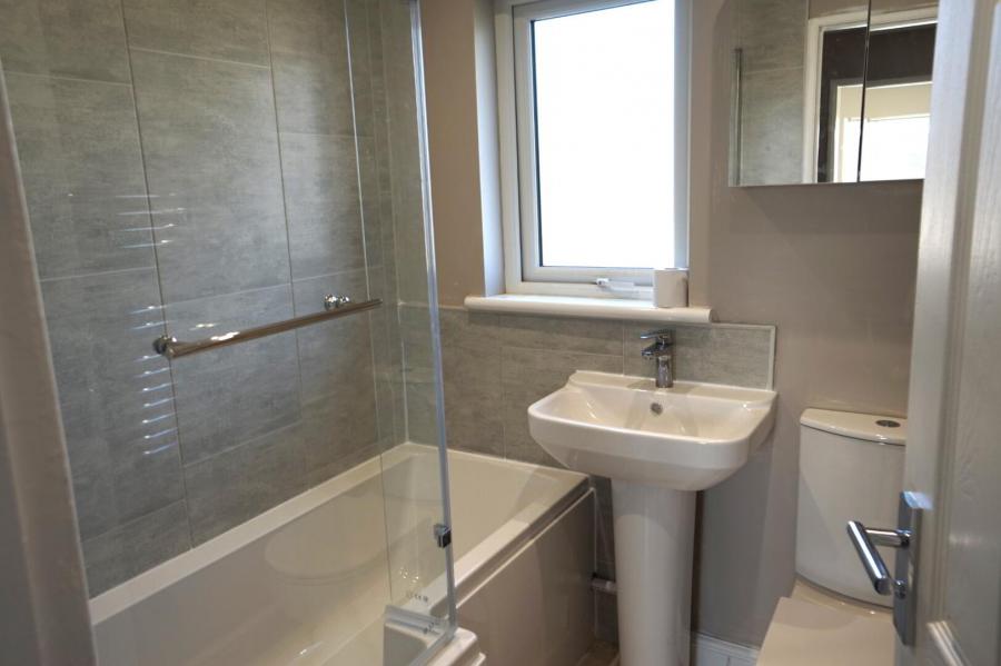 15 Linden Walk