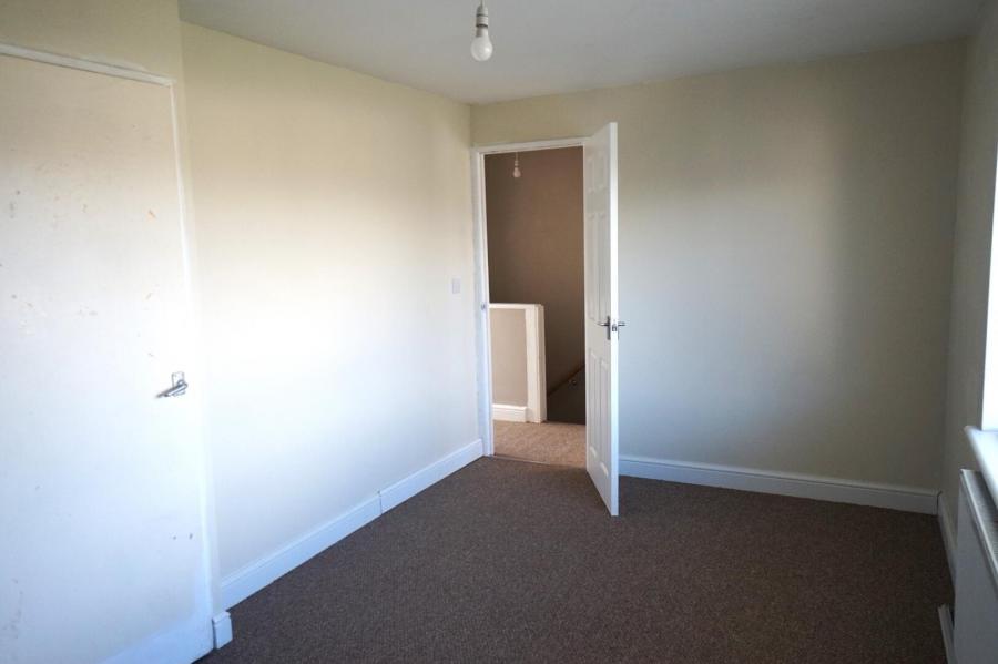 15 Linden Walk