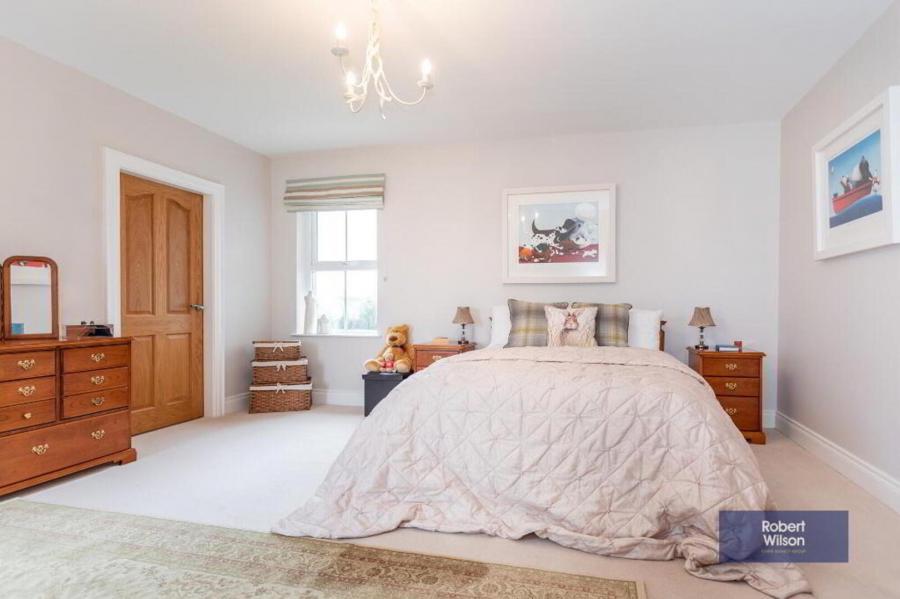 Laurel Hill Lodge, 3 Laurelhill Road