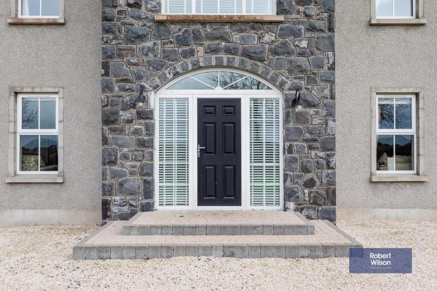 Laurel Hill Lodge, 3 Laurelhill Road