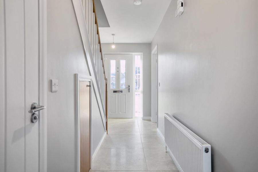 63, Wellington Park Road