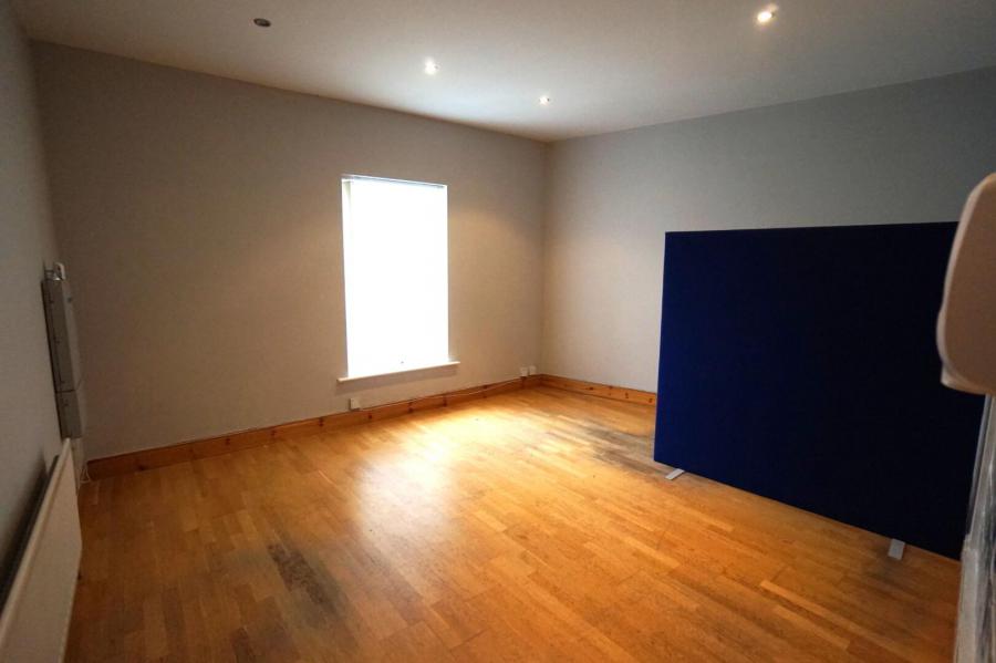 8a Ballynahinch Street