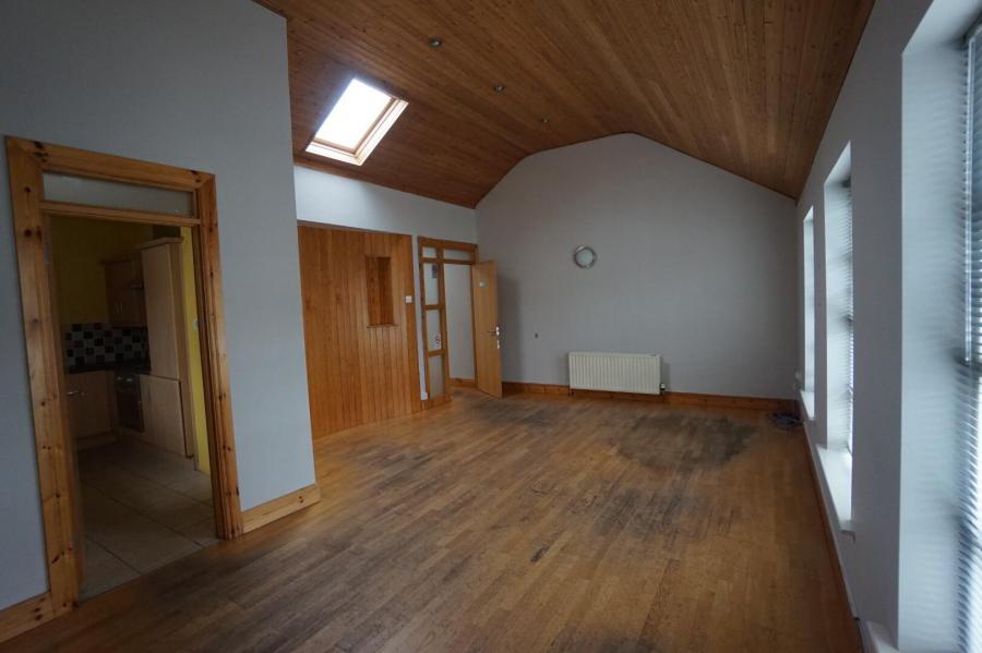 8a Ballynahinch Street