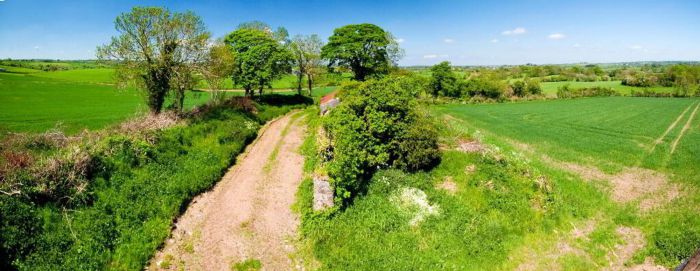 Mountpleasant Hilltop Cottage, 104 blackskull road, donaghcloney, dromore, BT25 1JR