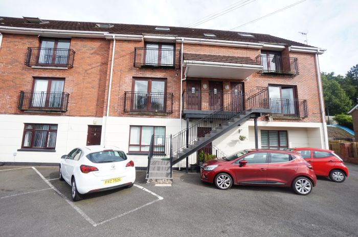 7 Sandymount Mews, dunmurry, belfast, BT17 9HA