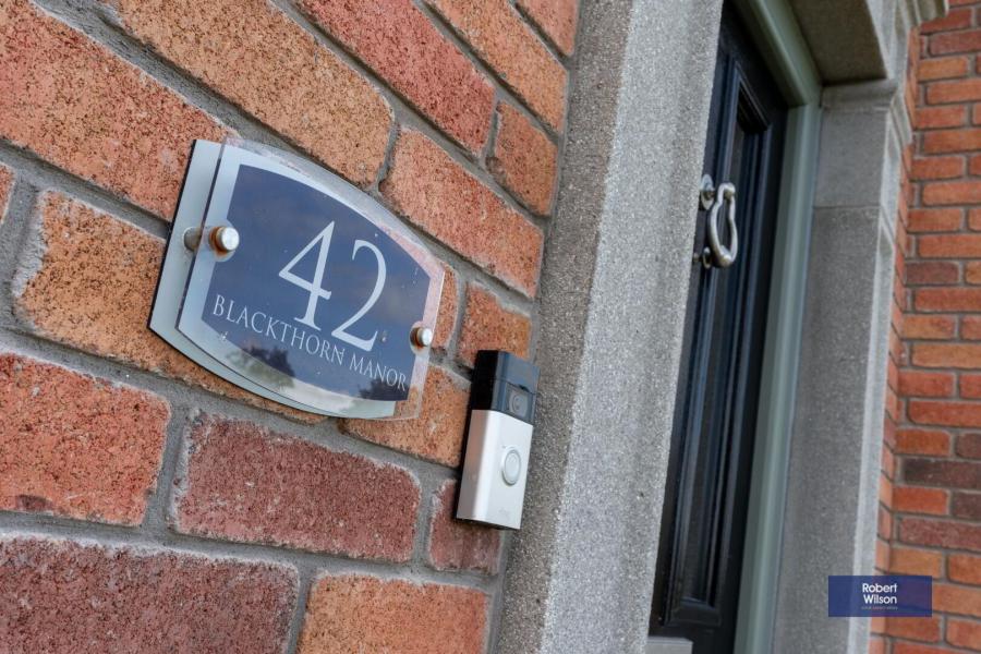 42 Blackthorn Manor
