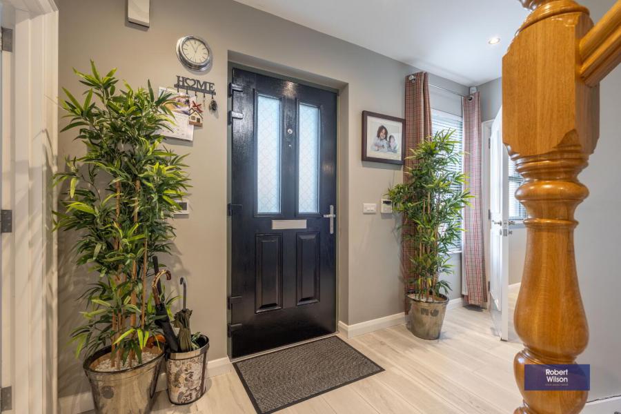 42 Blackthorn Manor