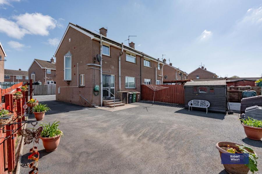 16 Marlborough Park