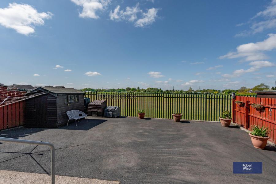 16 Marlborough Park