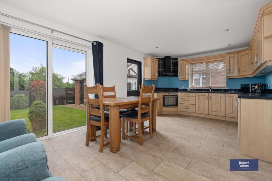 41 Birchdale
