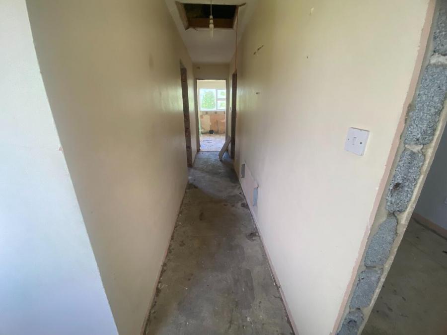 2 Derryhirk Road