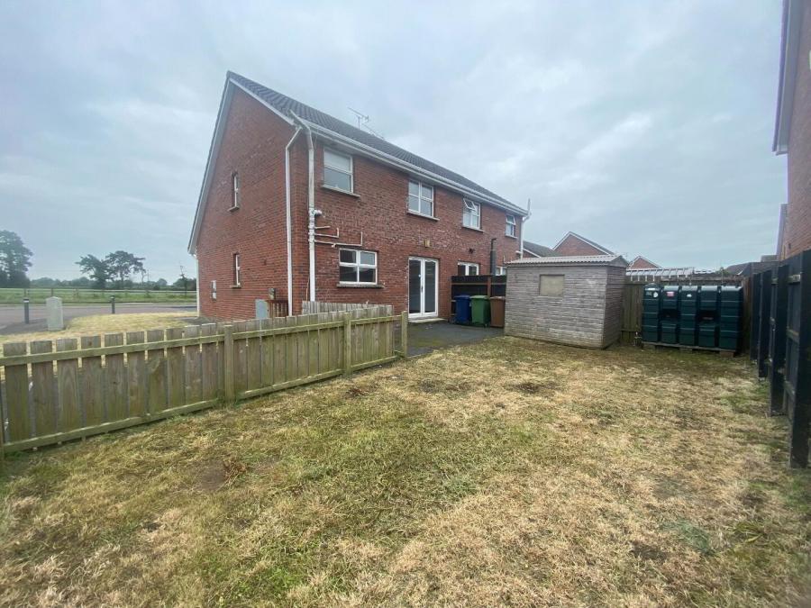 21 Willowfield Crescent