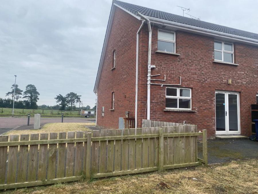 21 Willowfield Crescent