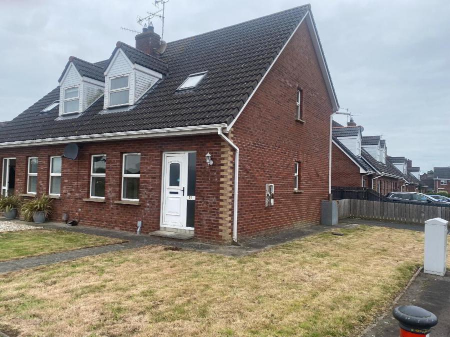 21 Willowfield Crescent