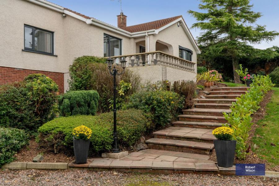 3 Valley Lane