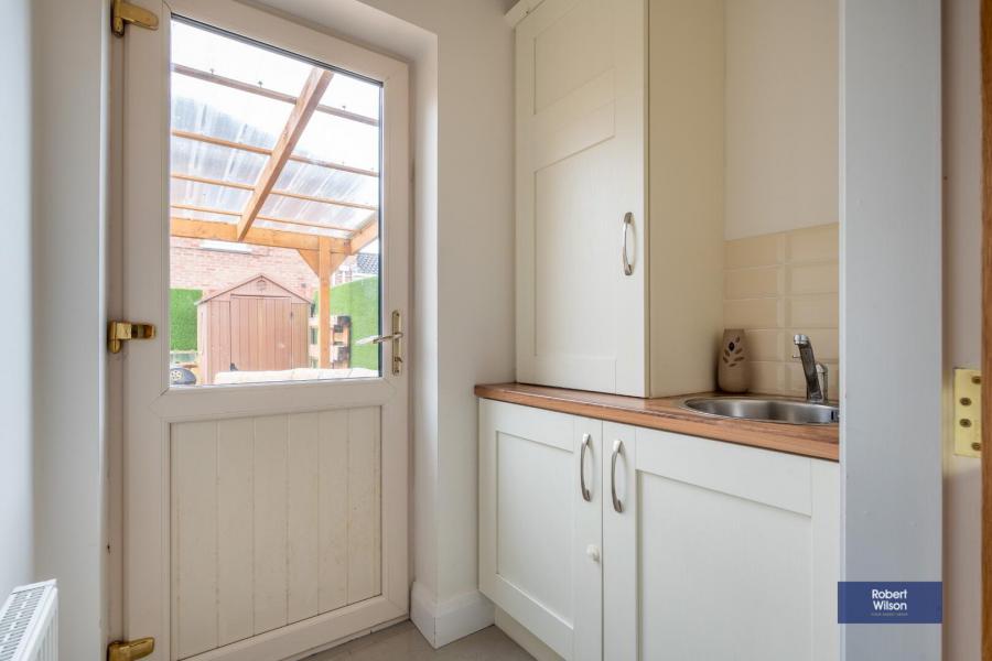 1 Ashwood Court