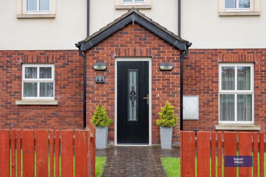 1 Ashwood Court