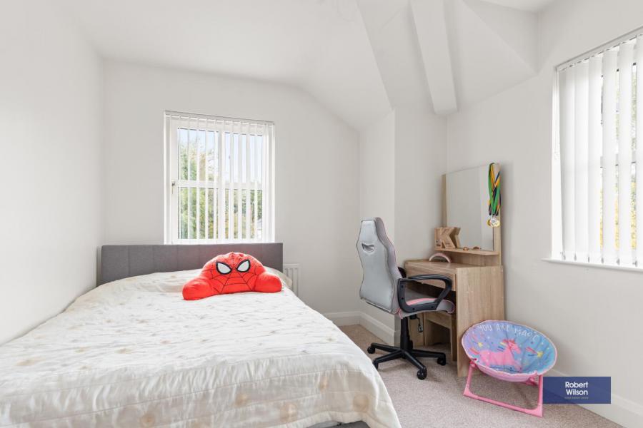 1 Ashwood Court