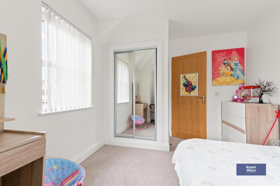 1 Ashwood Court 1 Ashwood Court