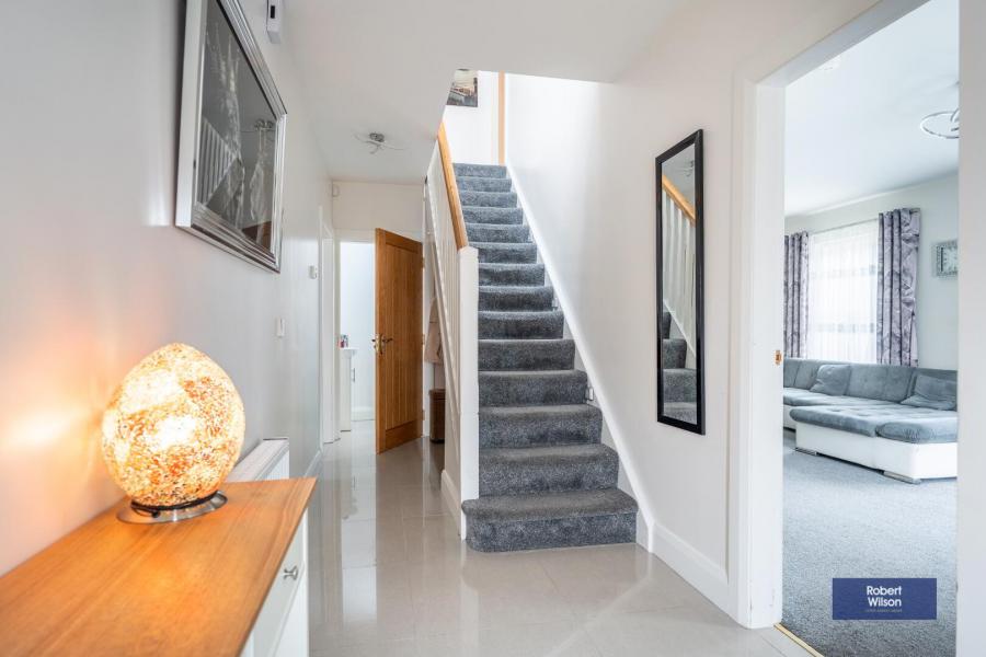 1 Ashwood Court