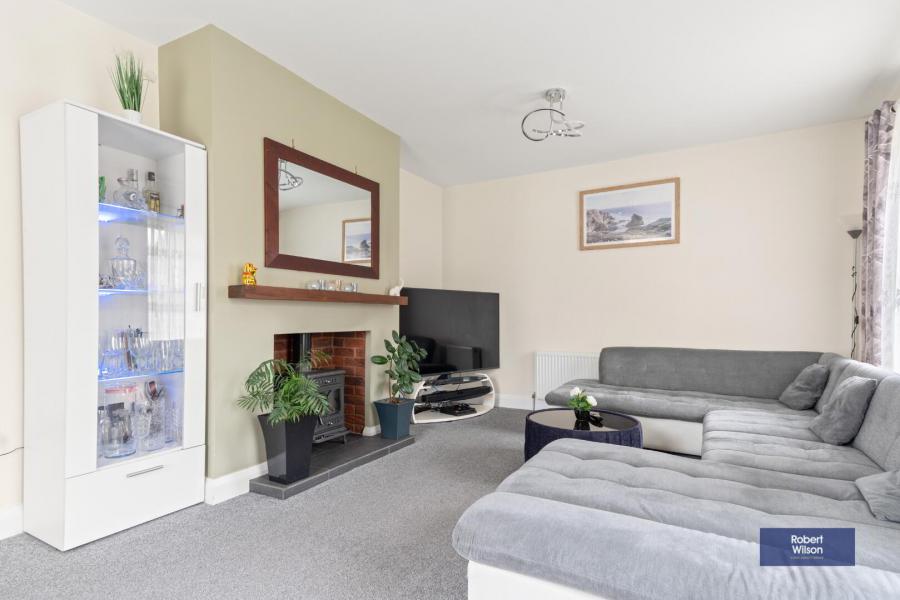 1 Ashwood Court