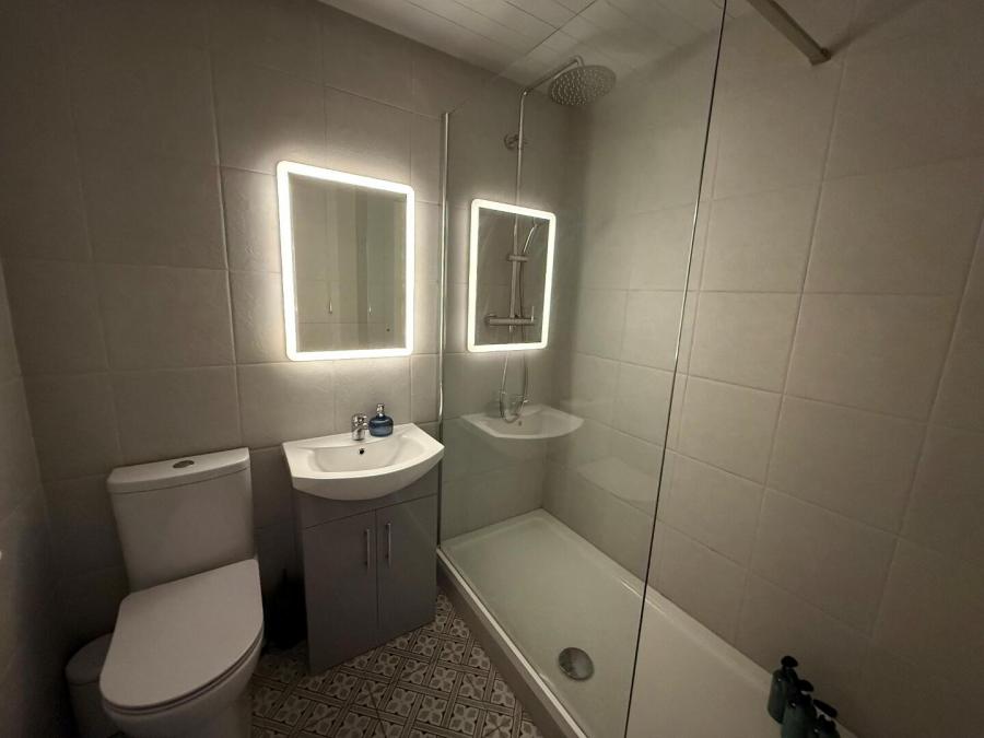 Apt 13, Lesley Plaza, Lisburn Road