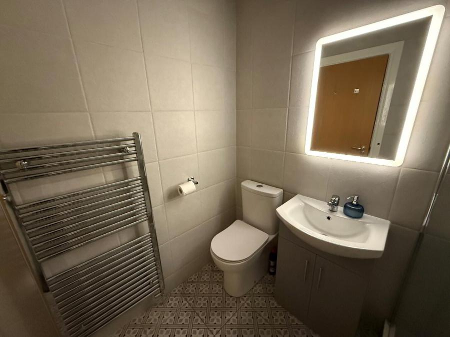 Apt 13, Lesley Plaza, Lisburn Road