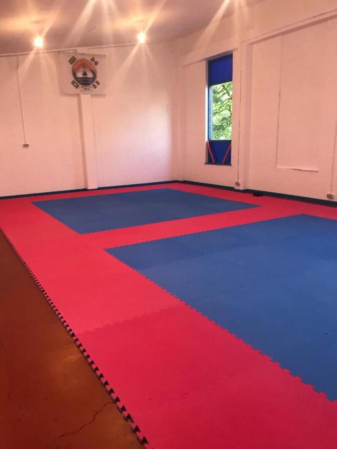 Unit 1, High Street Arcade